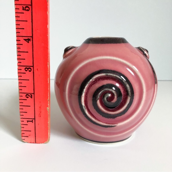 Vintage rose pink Art Deco moderne sphere pottery vase - Picture 10 of 10